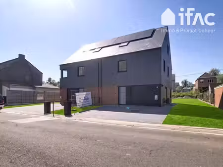 villa neuve  3 ch.  garage et jardin