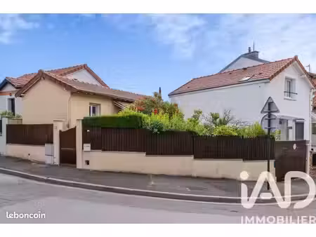 maison 2 pièces 53 m²