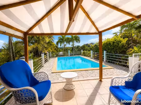 t3 meuble a ste anne propriete privee/securisee 1295 e cc