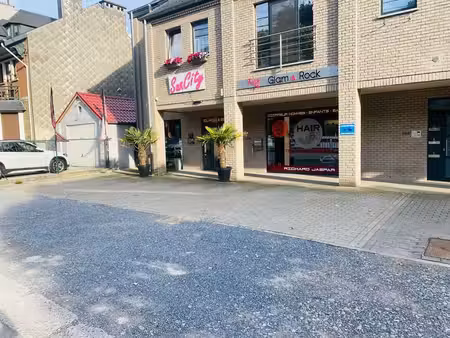 local commercial 309m² à spa  avenue reine astrid