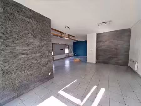 local commercial à louer