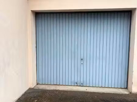 garage a vendre mondeville (14120)