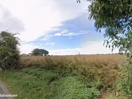 terrain 232 m² potigny