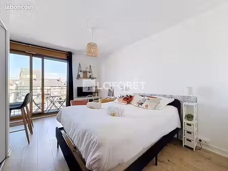 studio 1 pièce 21 m²