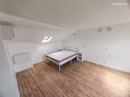 studio / f2 meublé ( lire annonce )