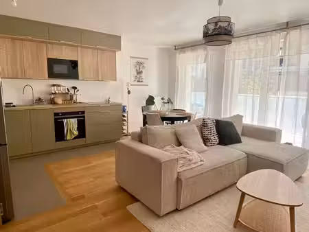 appartement t3 très bien aménagé – rueil-sur-seine