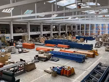 entrepôt logistique 4300 m2