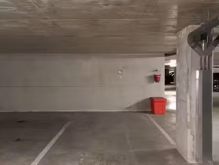 parking souterrain sécurisé – gare mantes-la-jolie à 5 min à pied – 50/mois