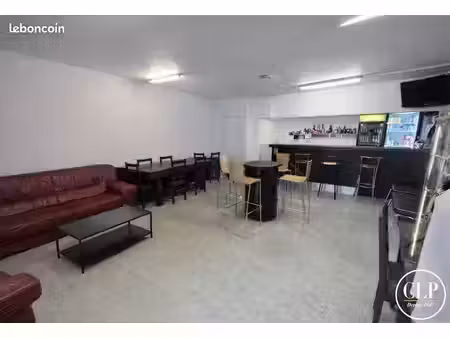 local commercial 57 m² montreuil