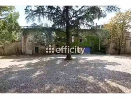 immeuble - 464 m²