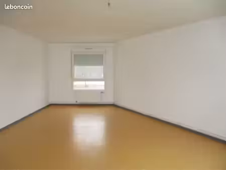 louer – grand appartement f2 de 67 36 m² situé à forbach