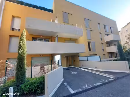 appartement 4 pièces 74 m²