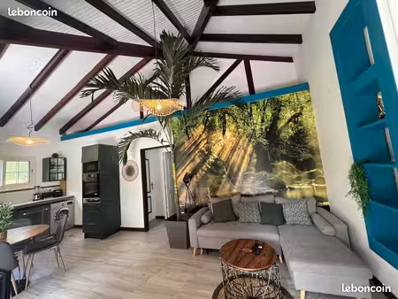 t3+ meublé 100 m² – 3 espaces nuit – grandes terrasses – 2 parkings – calme