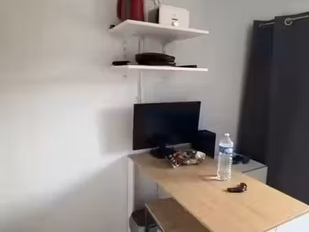 studio dans le quartier universitaire