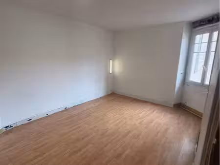 studio 21 m2 avec cave _ saint mandé dpe d