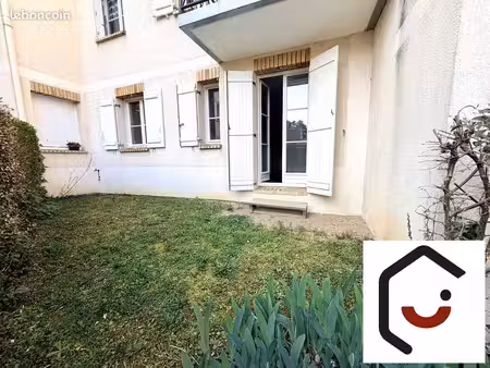 studio 1 pièce 37 m²