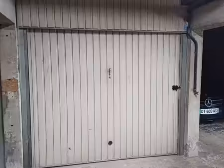 box de parking