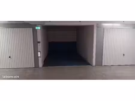parking à louer (issy les moulineaux)