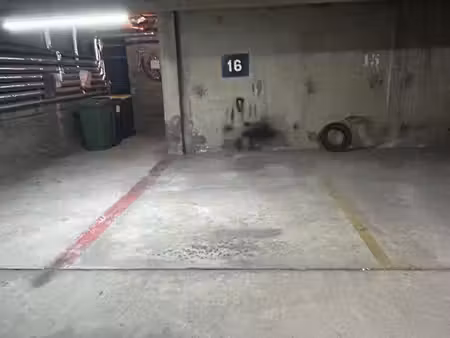 place de stationnement - parking
