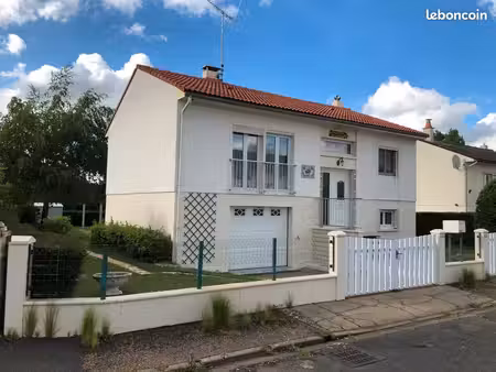 location maison t4 naintre