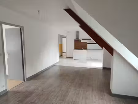 appartement 4 pièces 65m2 avec grand jardin plouvara
