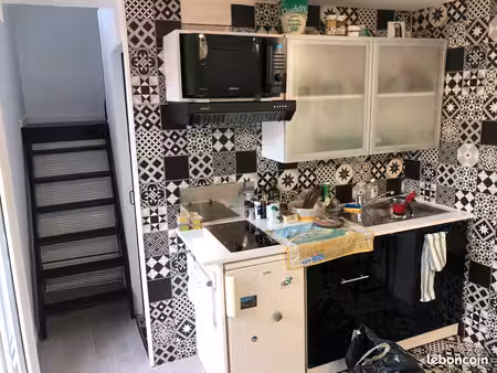 loue studio 28m2 rouen droite duplex