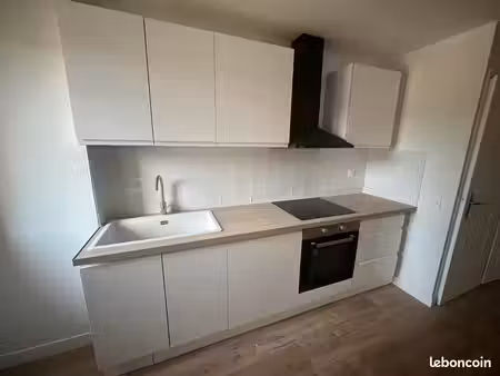 studio refait à neuf