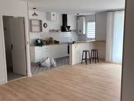 logement de 63 m2 proche de paris (7mn) et de la défense