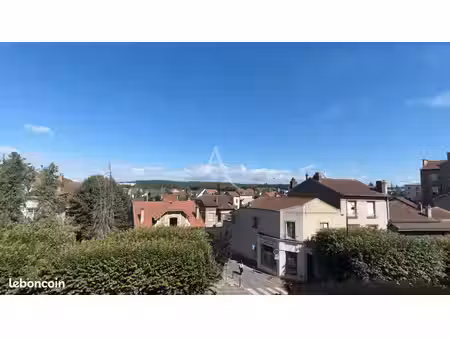 studio 1 pièce 29 m²