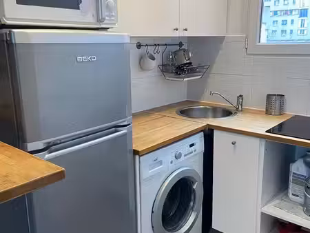 appartement meublee 32 metre carre avec deux pièces proche de la ligne 14