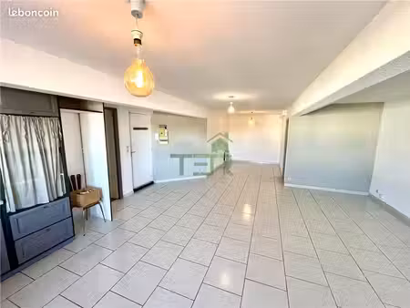 appartement 2 pièces 61 m²