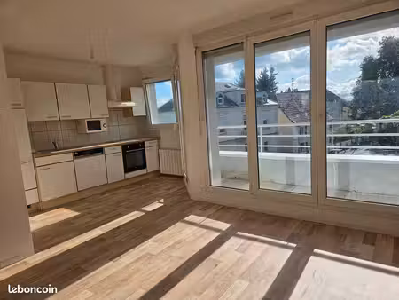 location d'un appartement 3 pièces à illzach centre
