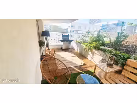 appartement 2 pieces d’exception de 45.2 m² + grande terrasse de 21.1 m² + parking | nante