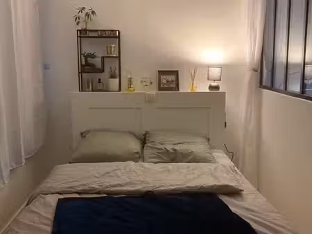 studio meublé rénové de 29 51 m² – nanterre la boule – vue dégagée