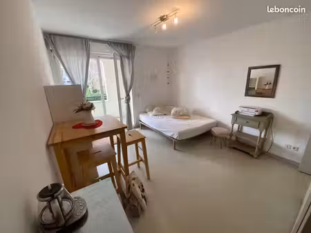 studio 1 pièce 21 m²