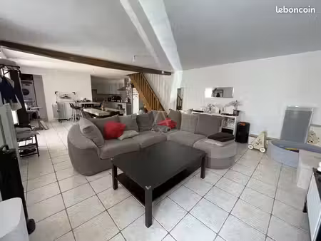 maison 4 pièces 94 m²