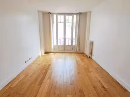 appartement 2 pièces clichy