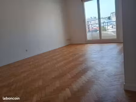 location 3 pièces 76m2