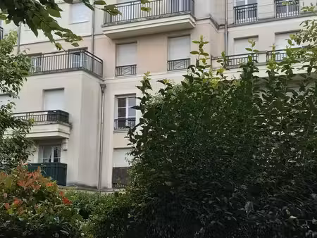 studio meublé 29 m² avec balcon et parking – serris / val d’europe