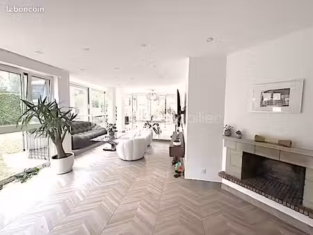 appartement 2 pièces 71 m²