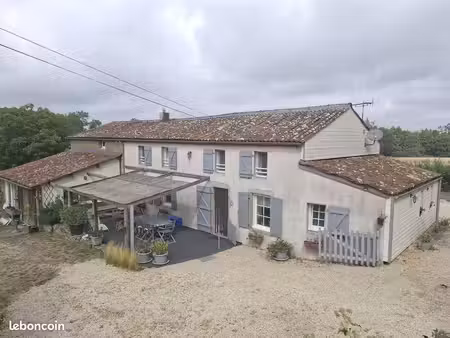 longère 4 pièces 111 m²