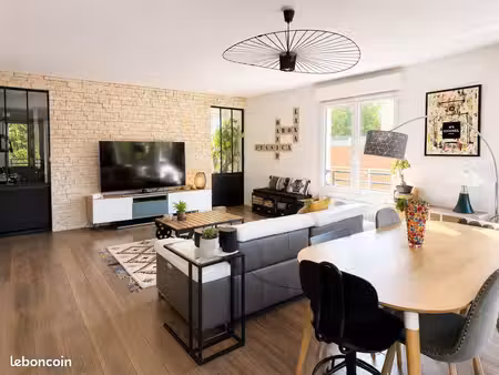 le perreux – bords de marne à pied | 109 m² – 4 chambres – balcon – parking
