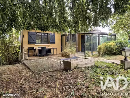 maison 6 pièces 93 m²