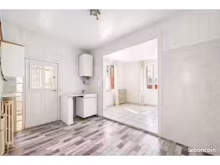 maison 6 pièces 109 m²