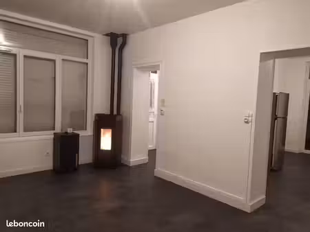 a louer maison meublée de 105m² située à thury harcourt
