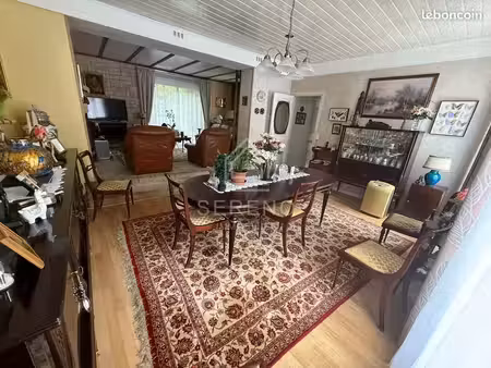 maison 7 pièces 158 m²