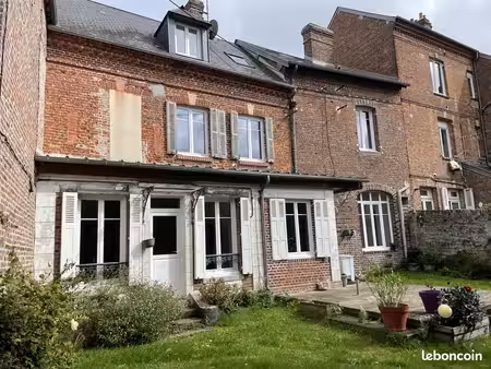 maison 6 pièces 138 m²