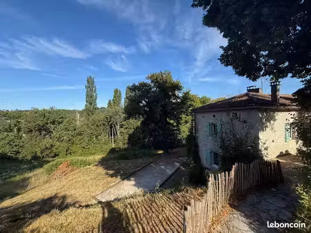 propriété 5 pièces 124 m²