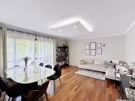 appartement 4 pièces 81 m²