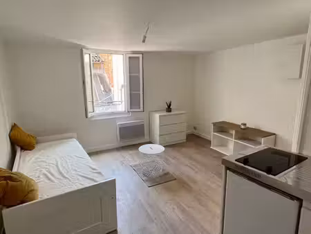 studio 18m meublé centre niort